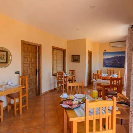 Apartamentos Sierra Tejeda * Alcaucín