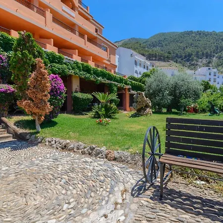 Apartamentos Sierra Tejeda Alcaucín